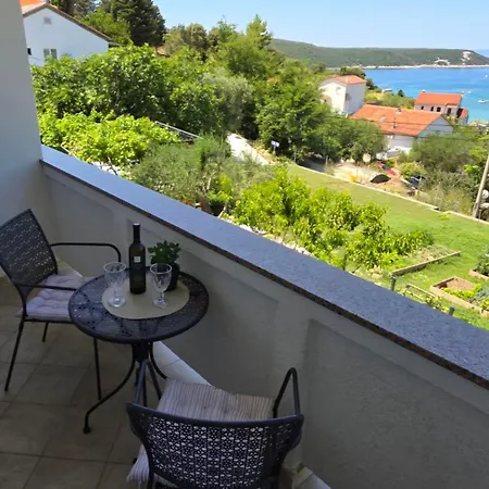 Apartman Novouredeni Marko, - Rab *
