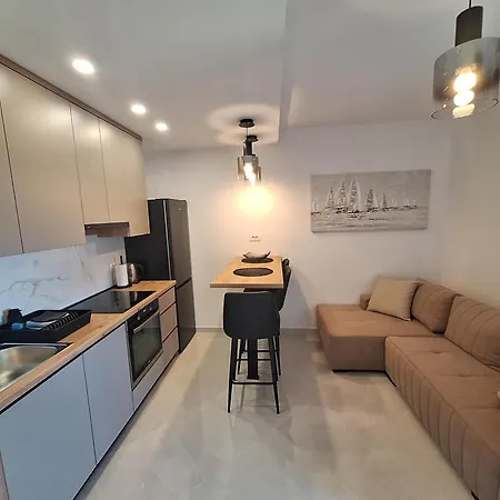 Novouredeni Marko, - Rab *