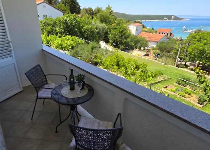 Apartman Novouredeni Marko, - Rab *