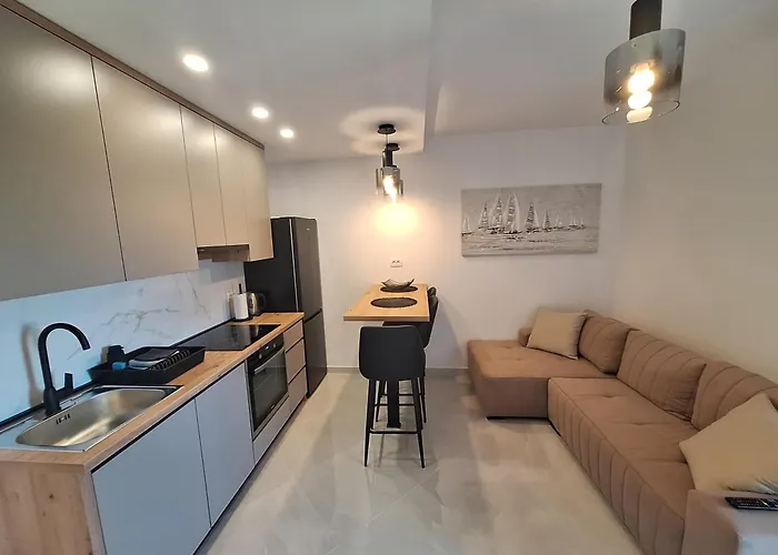 Novouredeni Marko, - Rab *